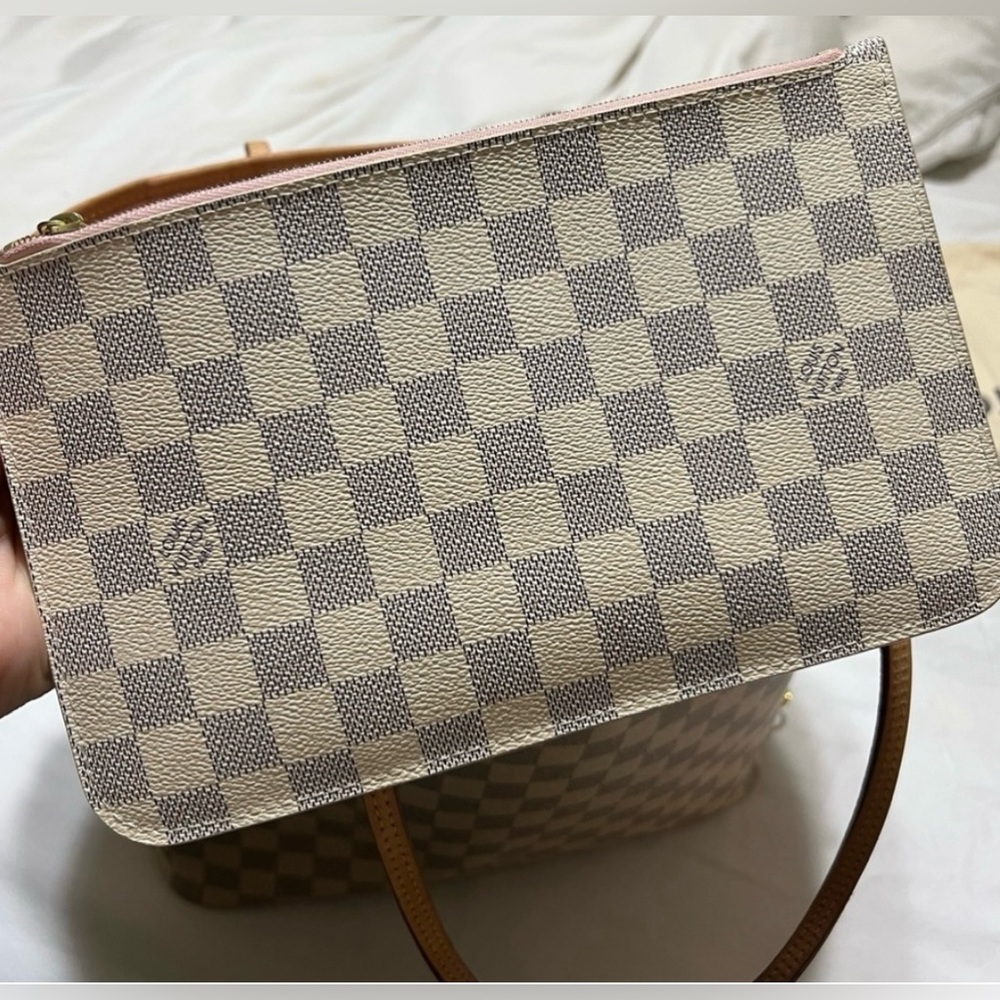 Louis Vuitton Never Full MM - Picture 8 of 11